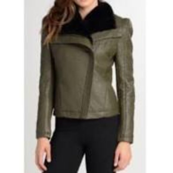 Love Token Jackets & Blazers - 💥HP💥Olive Green Jacket with Black Faux Fur